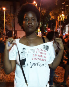 Sarah Elisa, estudante da Uerj, veio protestar contra as condições da universidade (Créditos: Julianne Gouveia / ANF)