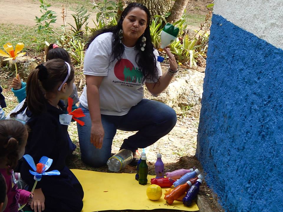 Fotos do arquivo pessoal de Izabel Maia