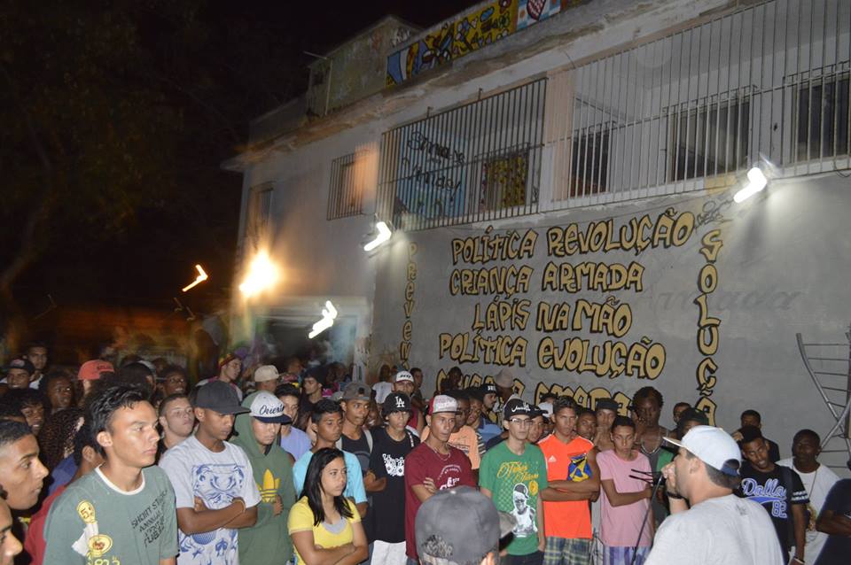 A favela é uma Caixa de Surpresa