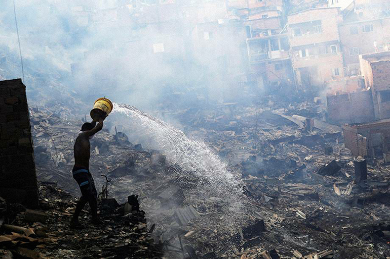 Festival do Rio exibe filme sobre incêndios em favelas de SP
