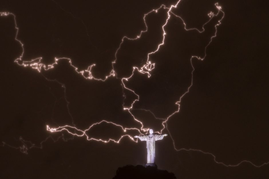 A Morte matou a Esperança na maior favela do Brasil