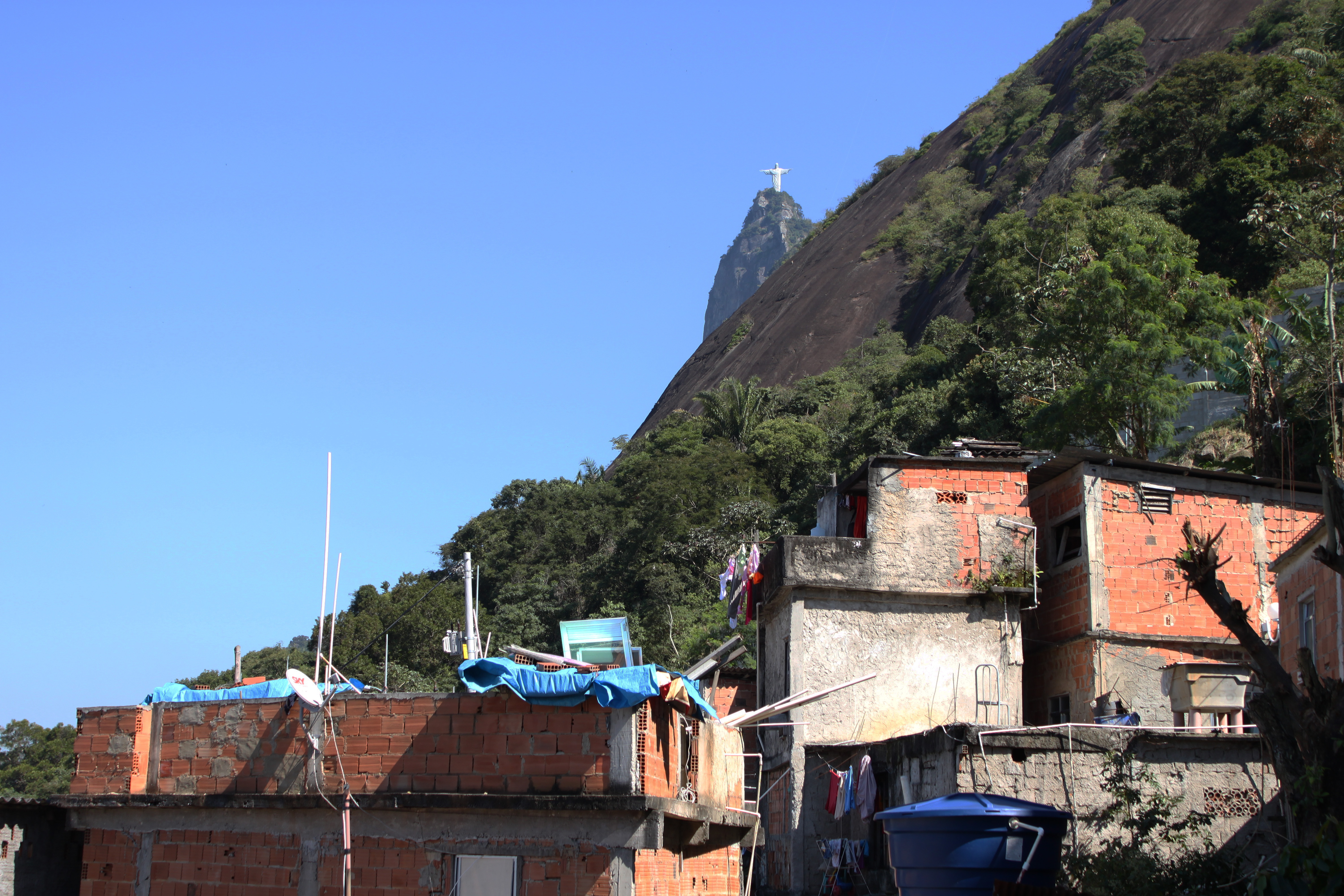 Turismo nas favelas é alvo de iniciativas para regulamentação