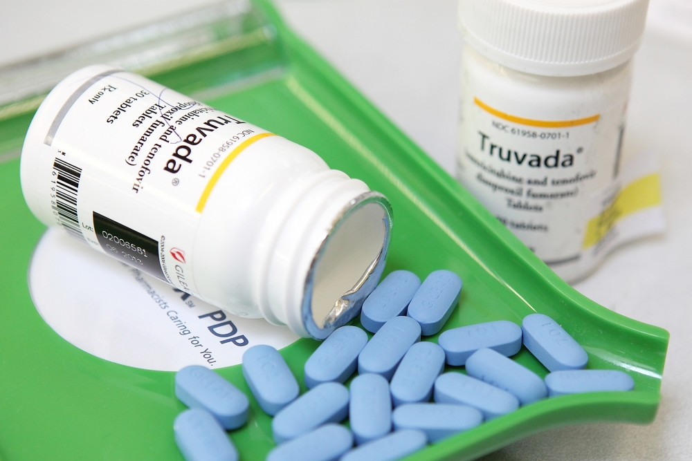 SUS distribui remédio que impede contaminação por vírus HIV