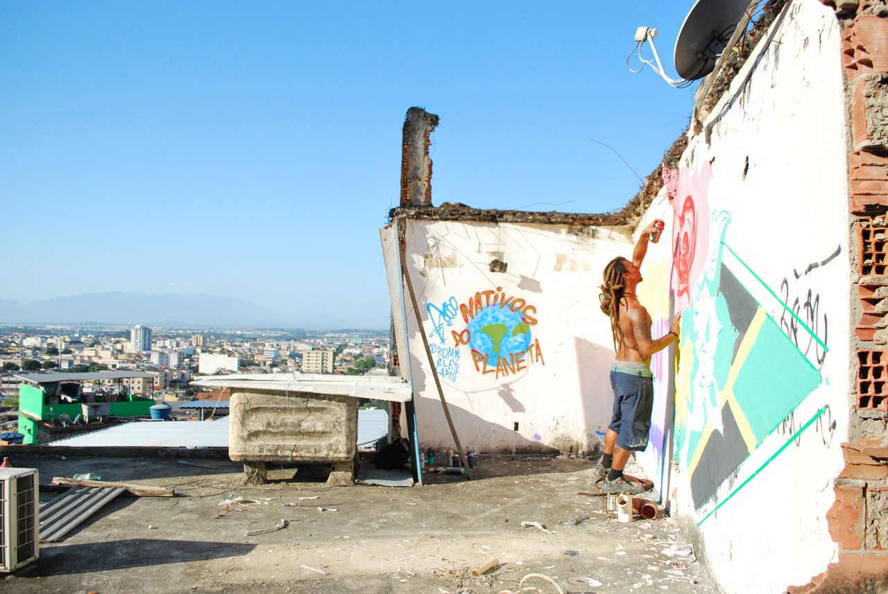 Sound System Raízes Sonoras no Complexo do Alemão