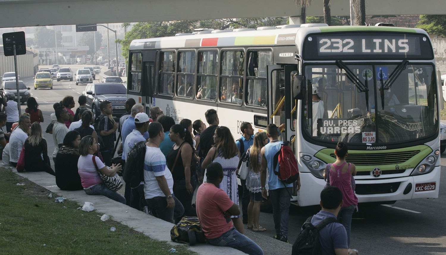 Passagem de ônibus no Rio vai aumentar no sábado