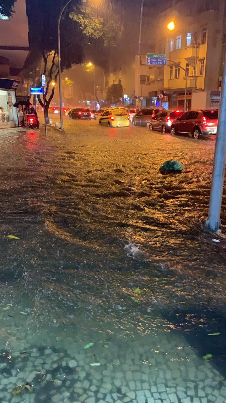 Chuvas no Rio de Janeiro voltam a causar estragos