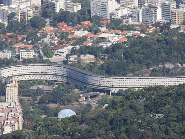 Desabamento no túnel Acústico ou Rafael Magalhães