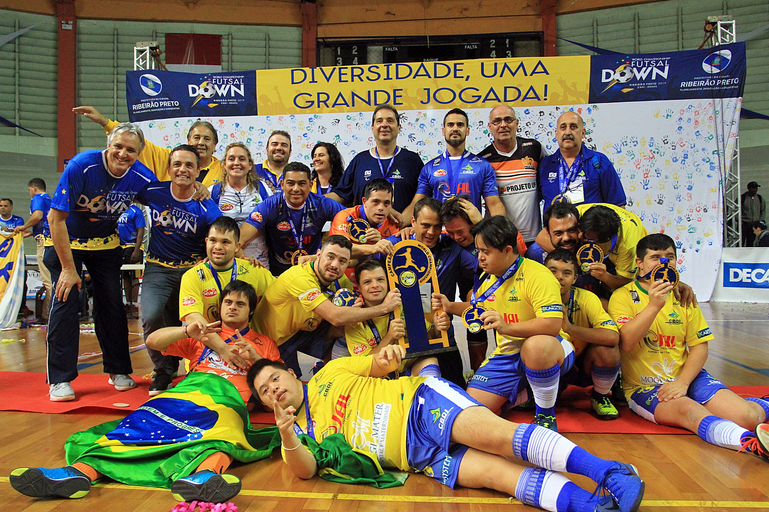 Brasil conquista seu primeiro Campeonato Mundial de Futsal para atletas com Síndrome de Down