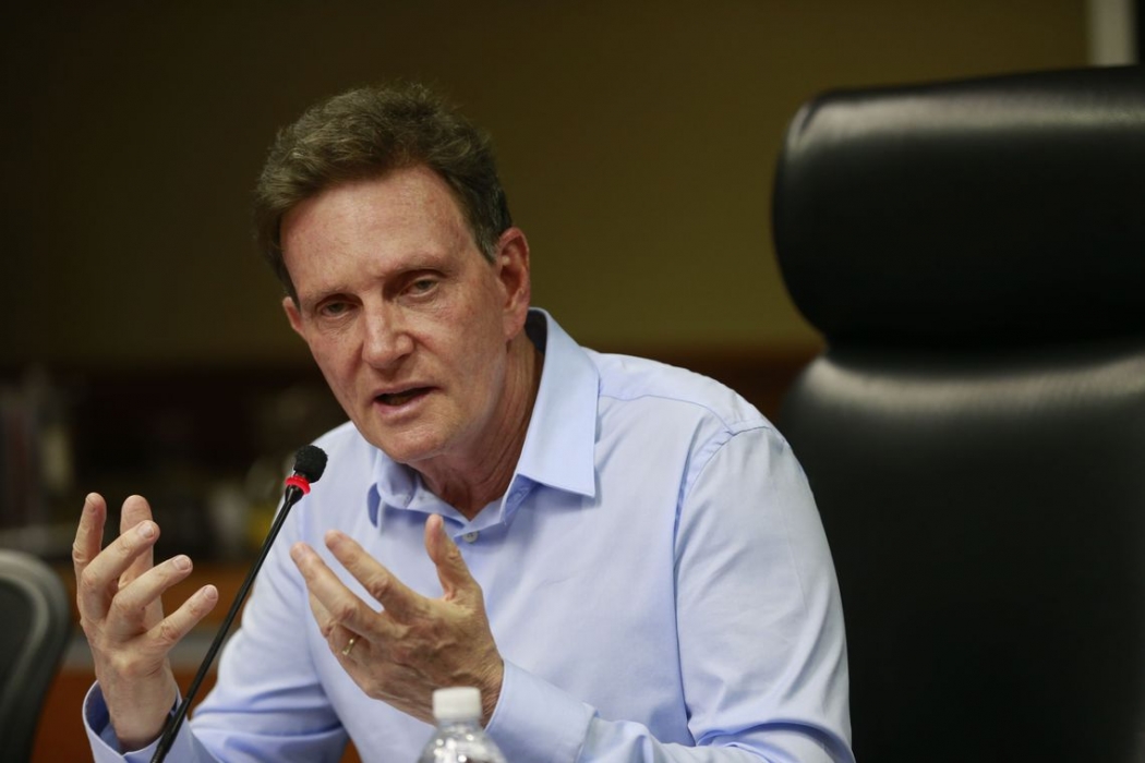 Impeachment de Crivella é rejeitado por vereadores