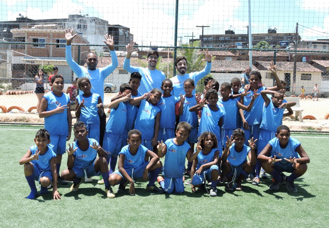 Em Olinda, projeto usa o esporte para transformar vidas de crianças e adolescentes
