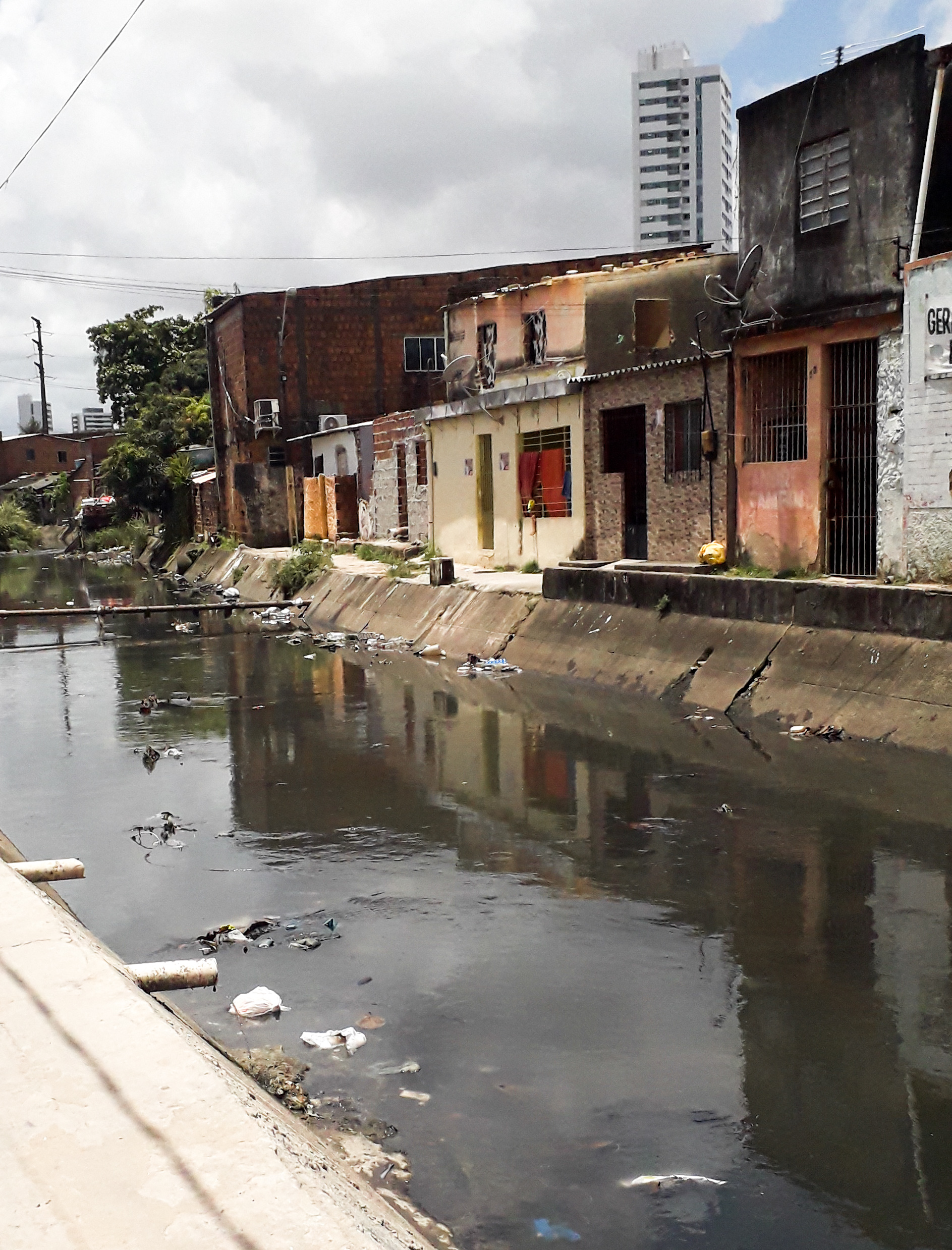 A resistência de Caranguejo Tabaiares