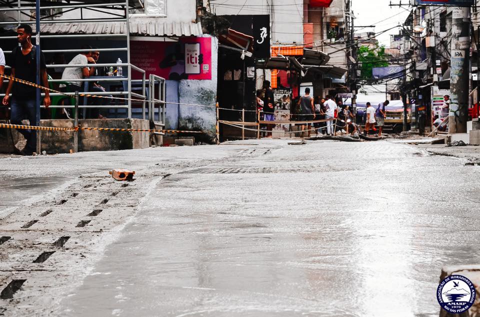 Final Feliz! Moradores do Rio das Pedras fazem a obra da nova Rua do Amparo