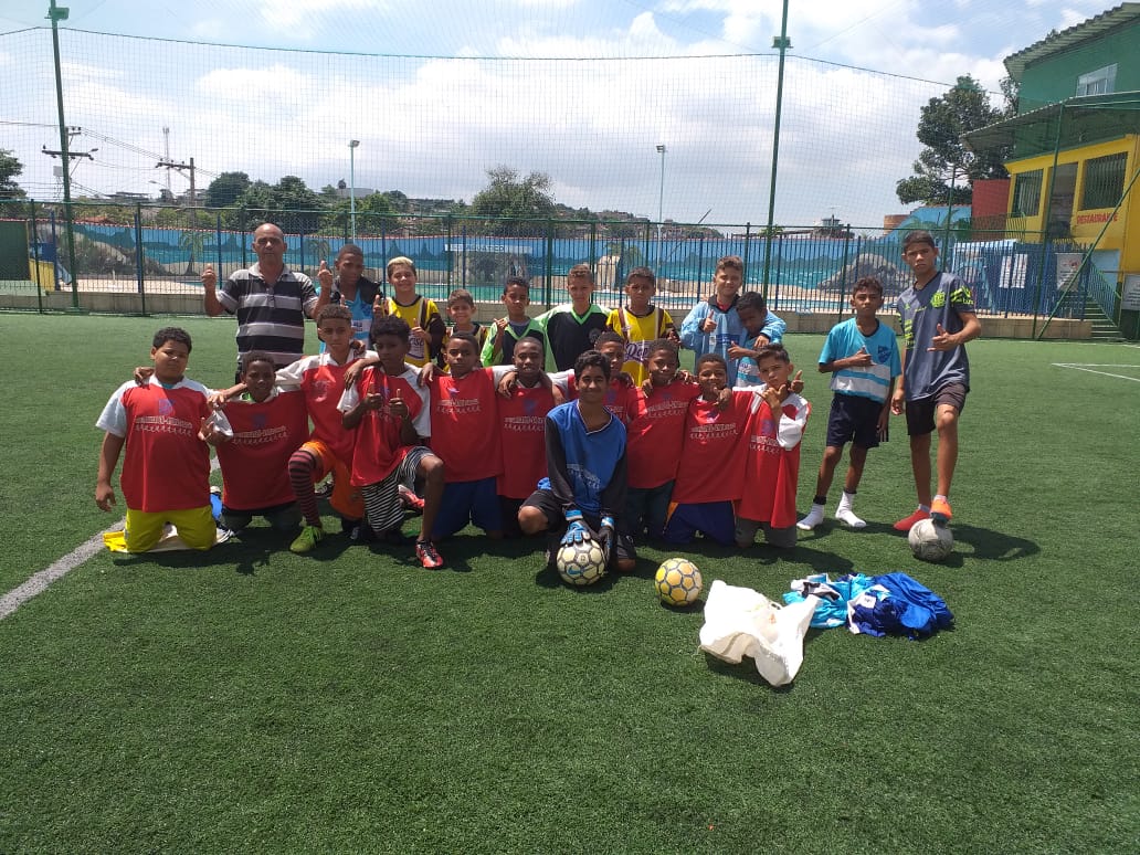 Escola de futebol infantil, o melhor espaço para crianças