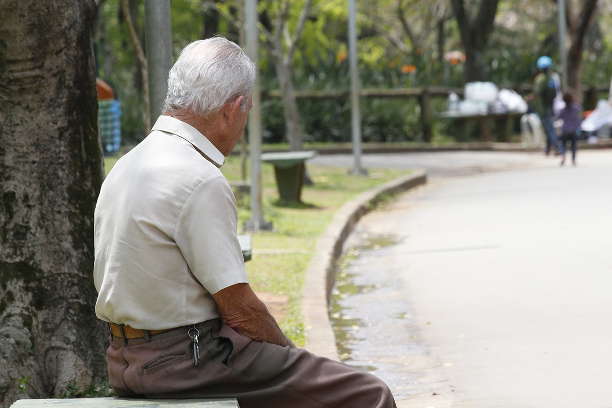 Geriatras alertam sobre idosos em tempo de pandemia