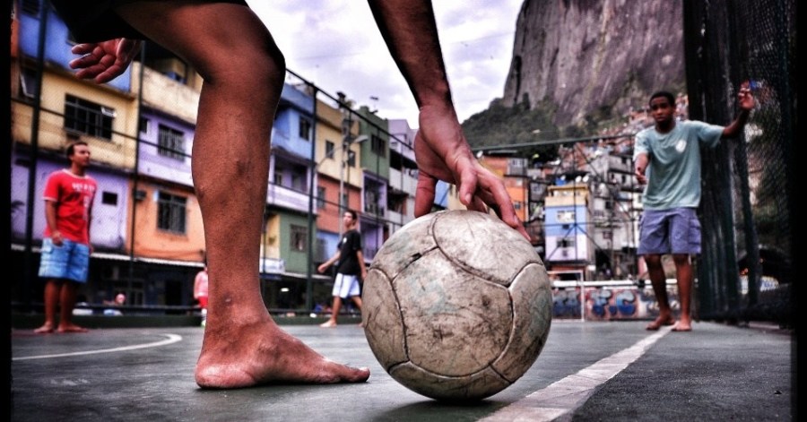 Favelas são ignoradas nos boletins do coronavírus