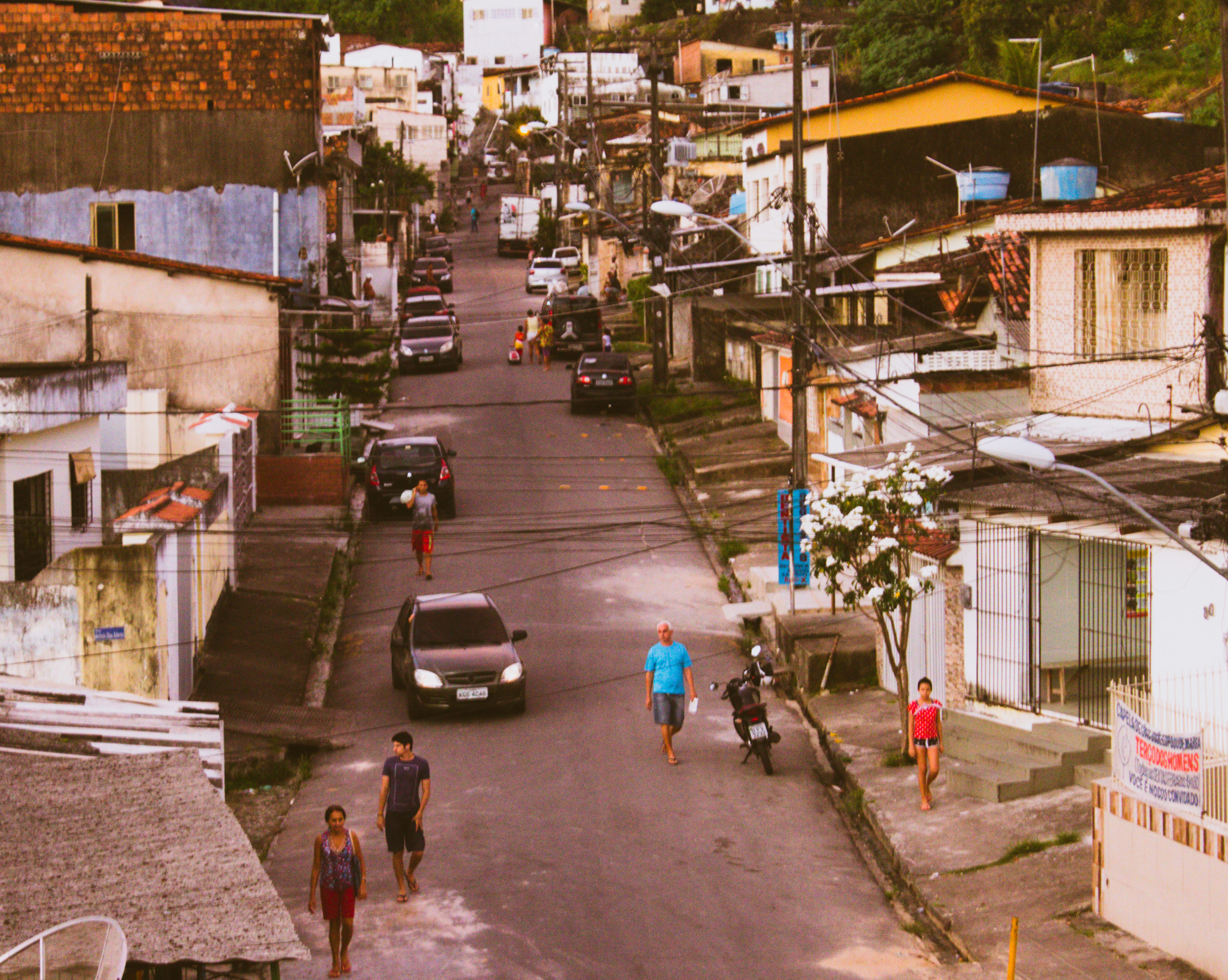 Comunidade do Recife monta estratégia para manter comércio