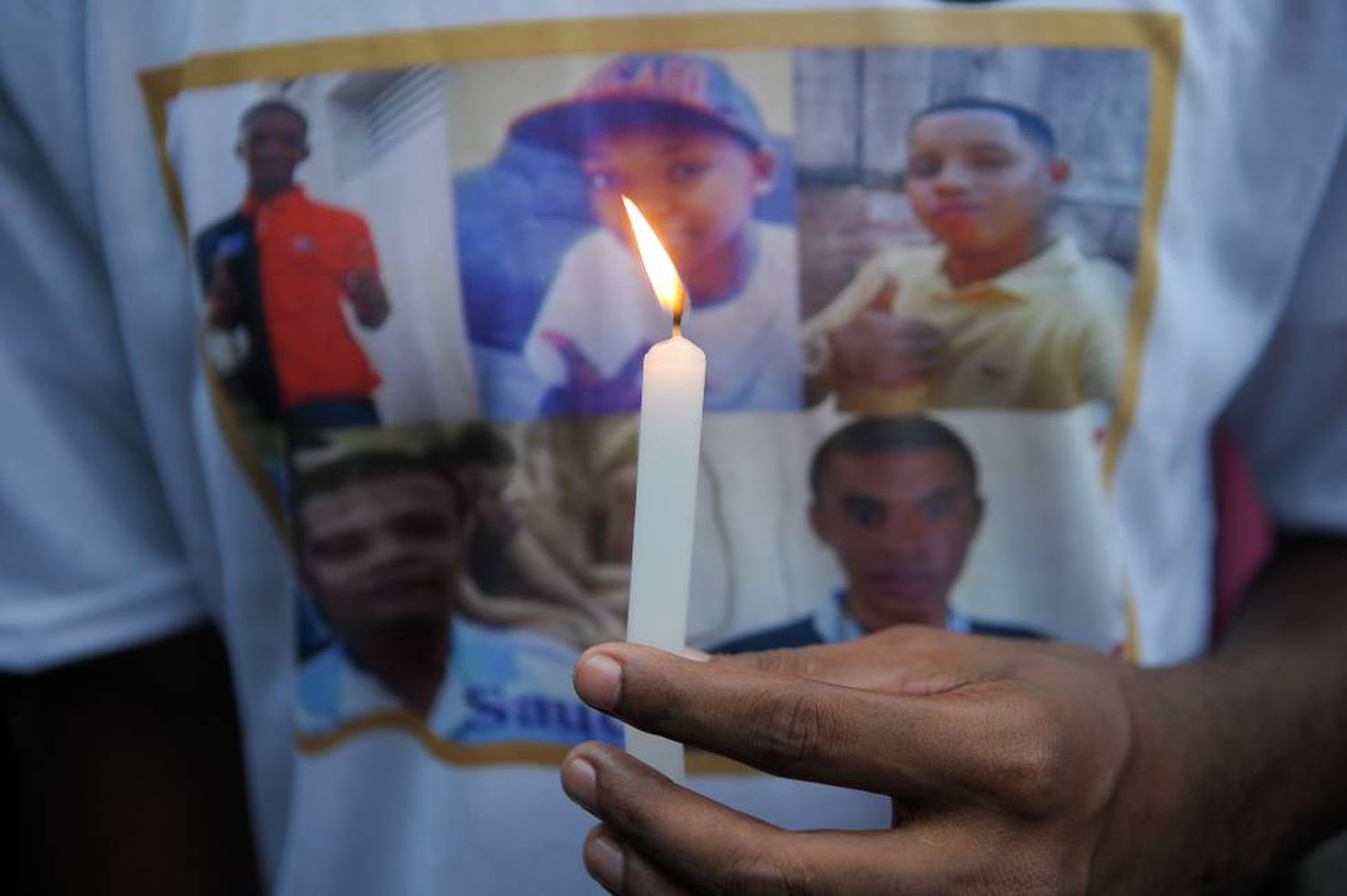 Há cinco anos, em Costa Barros, cinco jovens eram assassinados pela Polícia Militar; 111 tiros foram disparados contra os rapazes