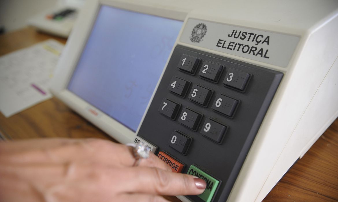 Segundo turno: horário eleitoral gratuito começa nesta sexta-feira (20)