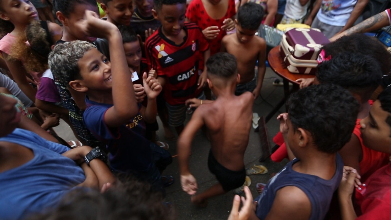 Importância do funk carioca no cenário cultural no Brasil em cinco episódios