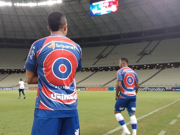 “Alvos do Racismo”: atletas negros do Fortaleza usam um “alvo” nas camisas