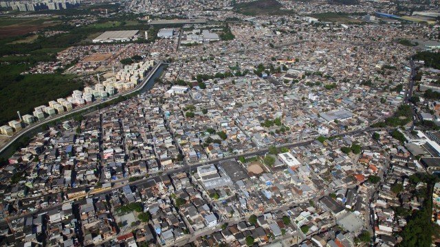 Natal solidário na favela: coletivos fazem a data ter mais sentido em um ano de muitas dificuldades
