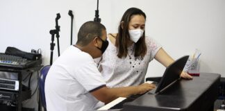 Escola de Música da Rocinha