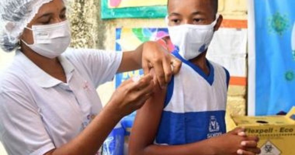 Salvador inicia recadastramento de crianças para vacinação contra Covid-19