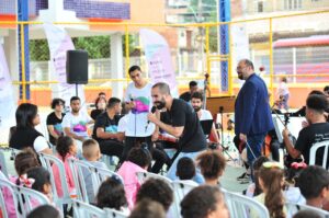 Orquestra Jovem de Niterói. (Foto: Paulo Chaffins).