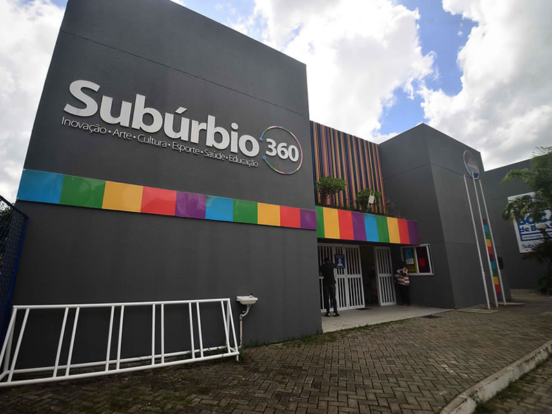 Subúrbio de Salvador oferece oficinas de percussão