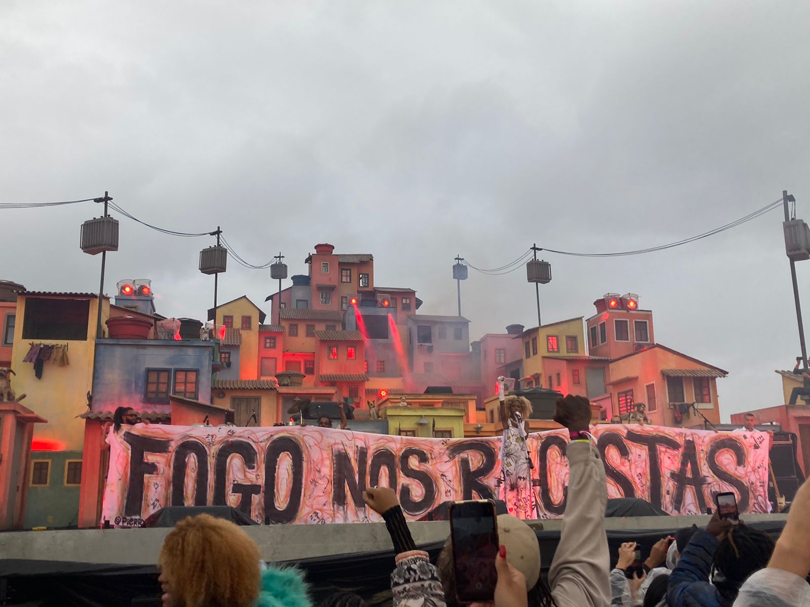 Ella Fernandes é a razão de termos um Espaço Favela