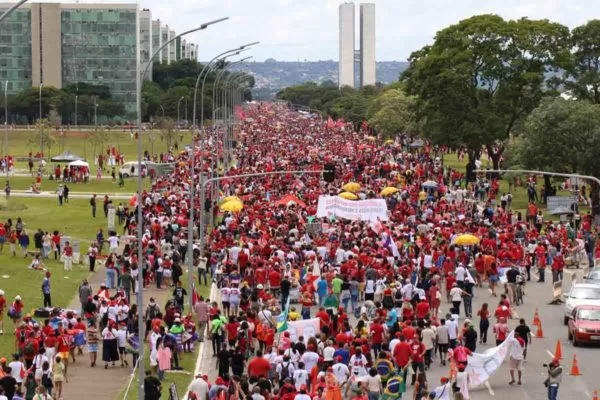 A Esplanada dos Ministérios é do povo