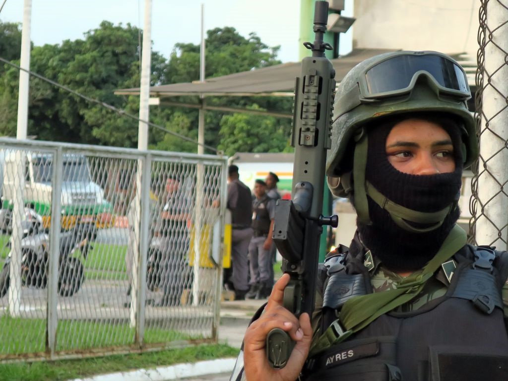Mortes cometidas por policiais crescem 336% na Baixada Fluminense