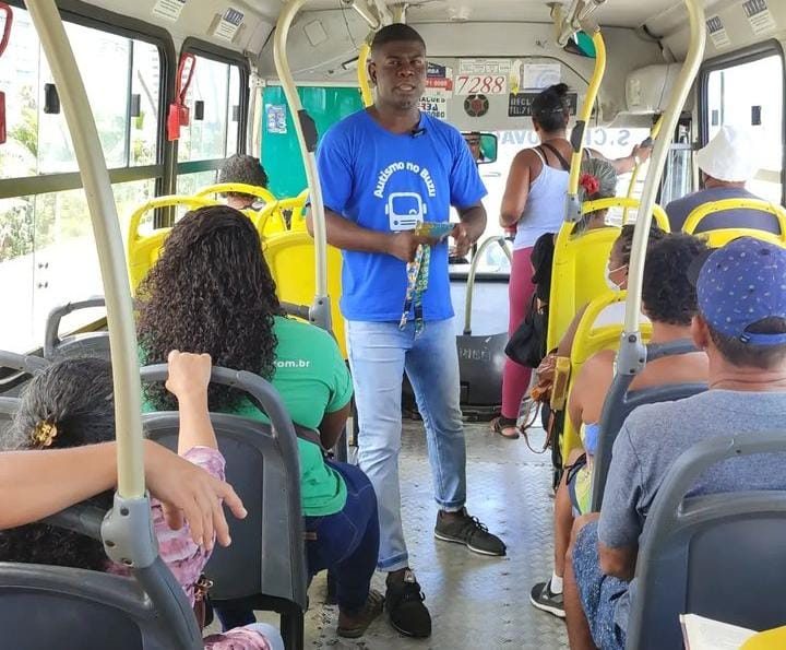 Autismo no Buzu: projeto de conscientização no transporte coletivo