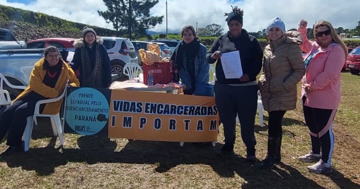 Contra violação de direitos, projeto auxilia visitantes em penitenciária do Paraná