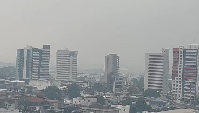Fumaça de queimadas da Amazônia atingem Manaus